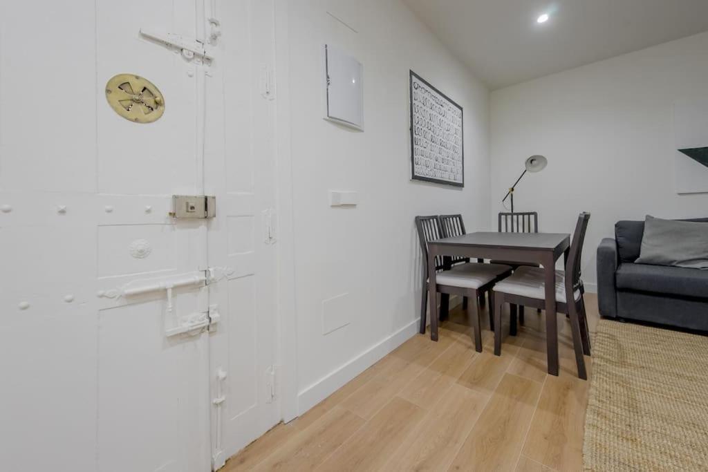 Cozy Apt Para 6Pax A Escasos Metros Del Retiro Madrid Exterior photo